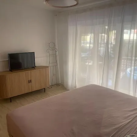 Apartment A 100 M De La Playa , Todo Nuevo
