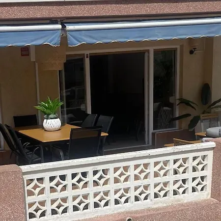 Apartment A 100 M De La Playa , Todo Nuevo