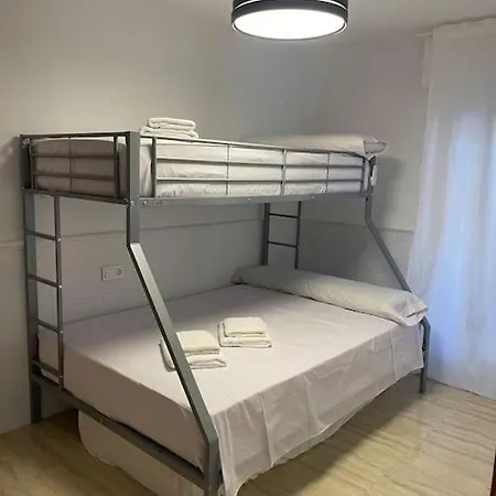 Apartment A 100 M De La Playa , Todo Nuevo