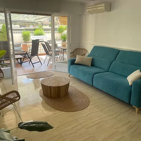 A 100 M De La Playa , Todo Nuevo Apartment Arenales del Sol